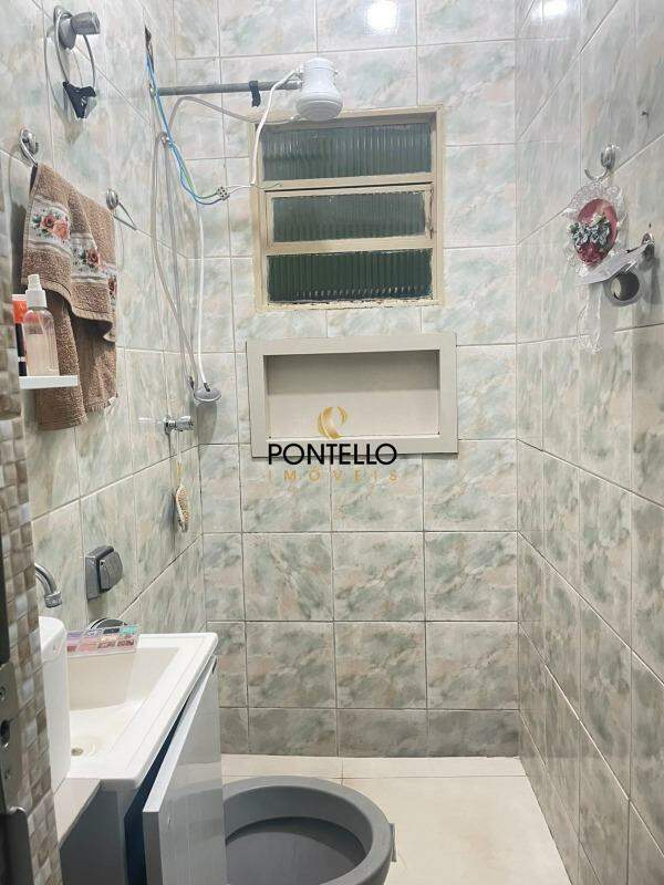 Casa para alugar com 4 quartos, 146m² - Foto 12
