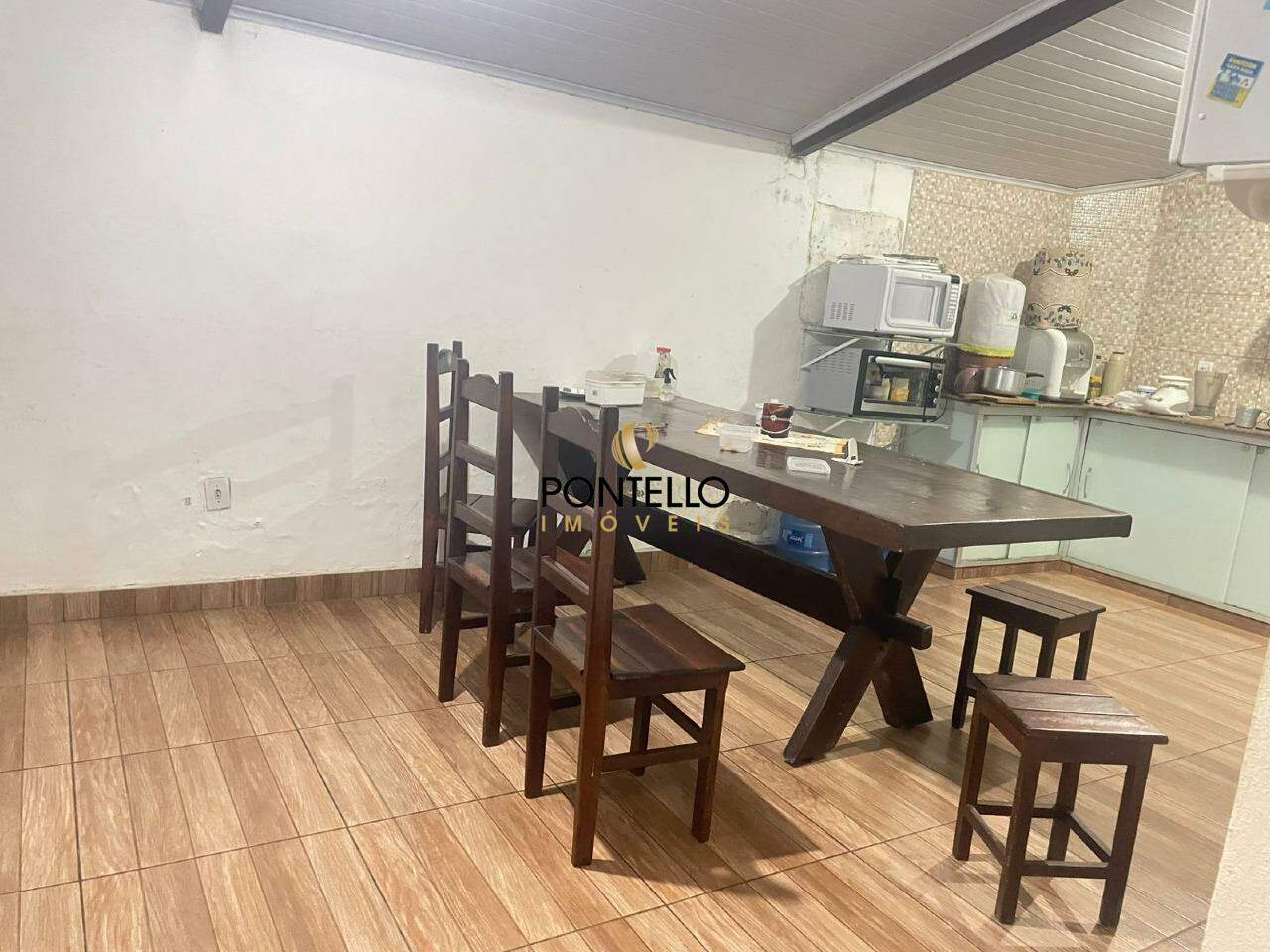 Casa para alugar com 4 quartos, 146m² - Foto 6
