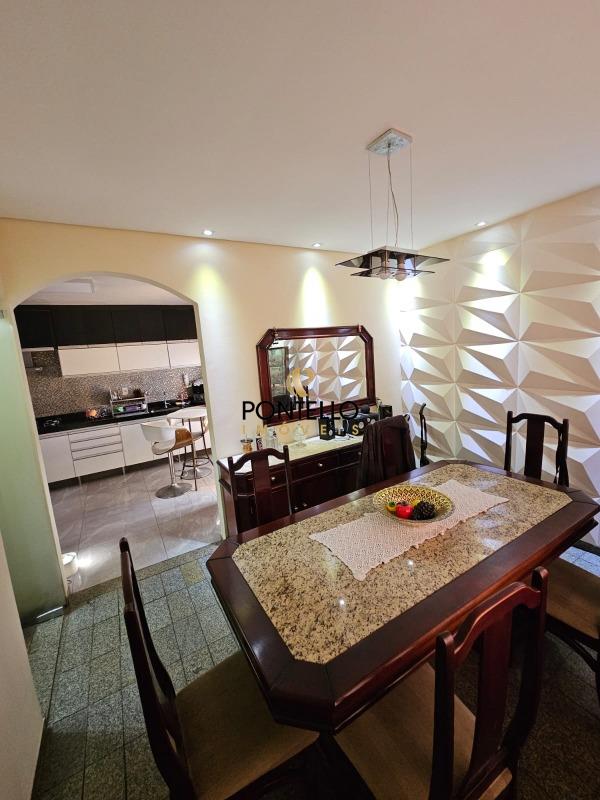 Casa, 4 quartos, 227 m² - Foto 7