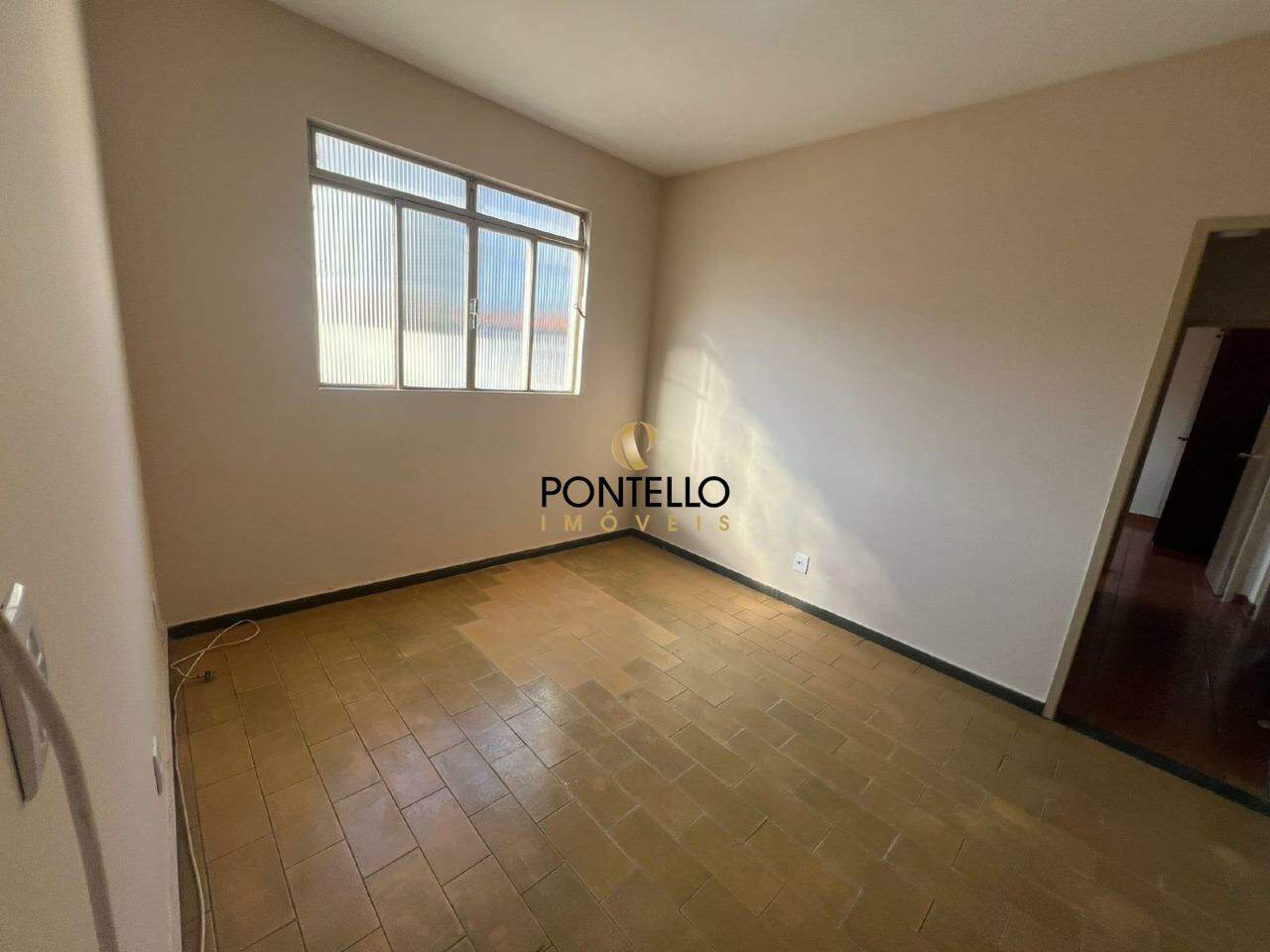 Apartamento, 4 quartos, 136 m² - Foto 4