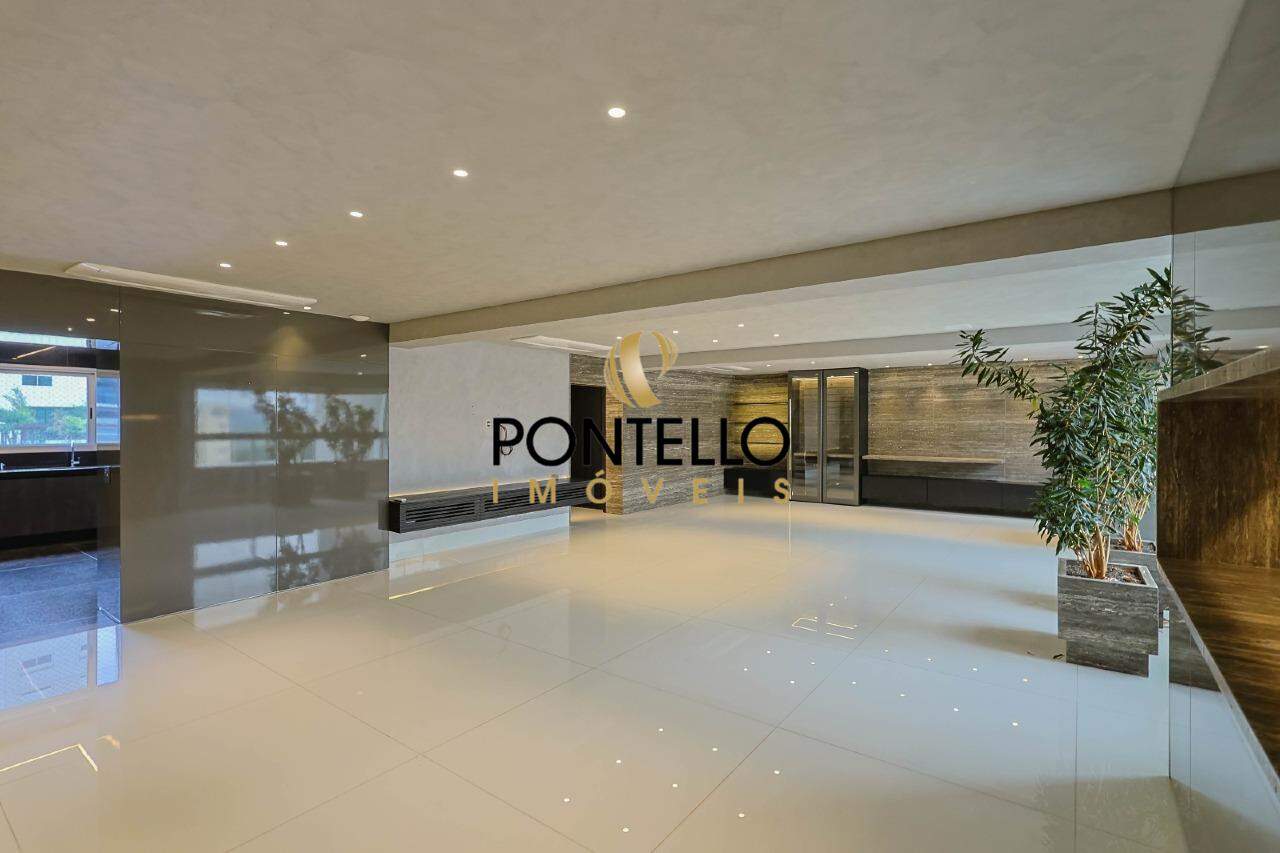 Apartamento, 3 quartos, 260 m² - Foto 1