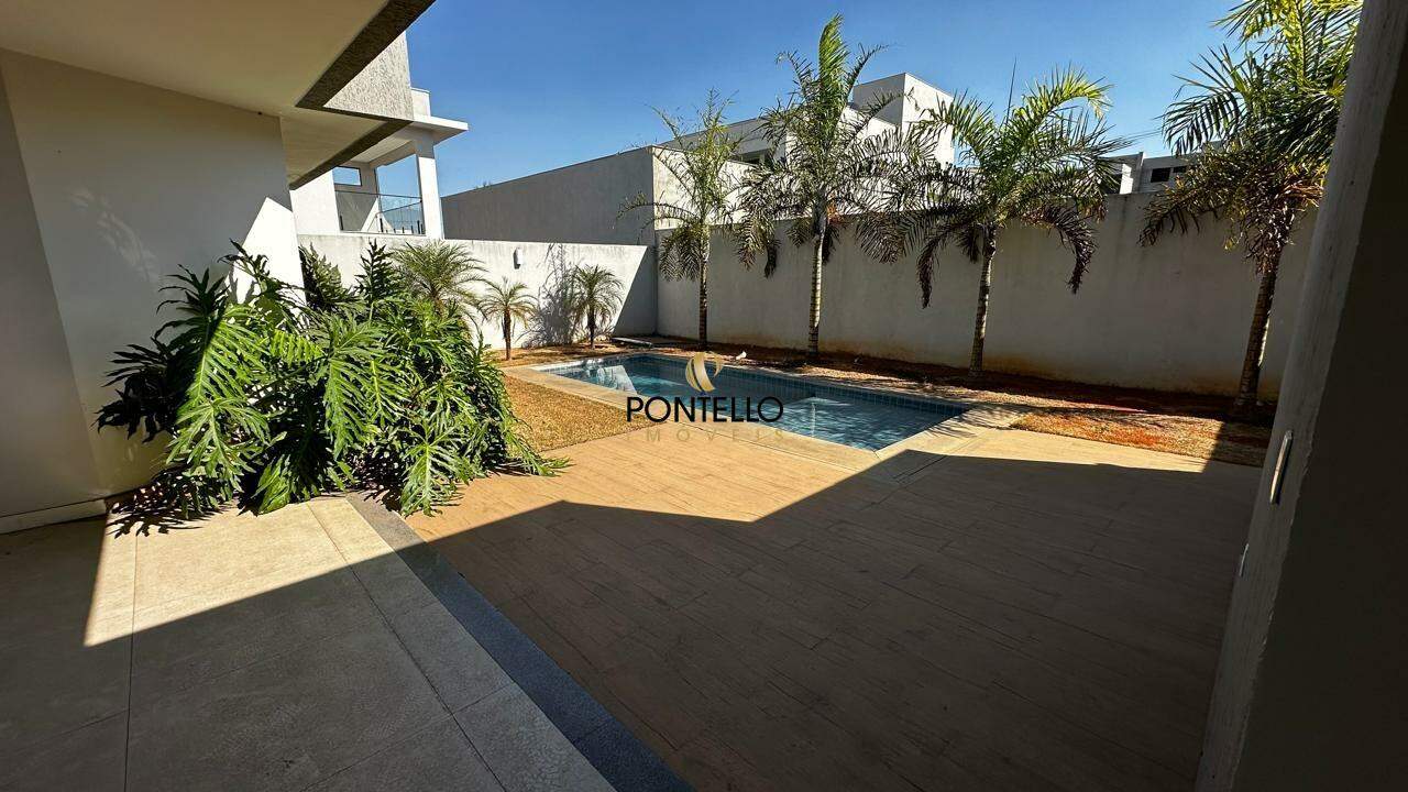 Casa, 3 quartos, 207 m² - Foto 13