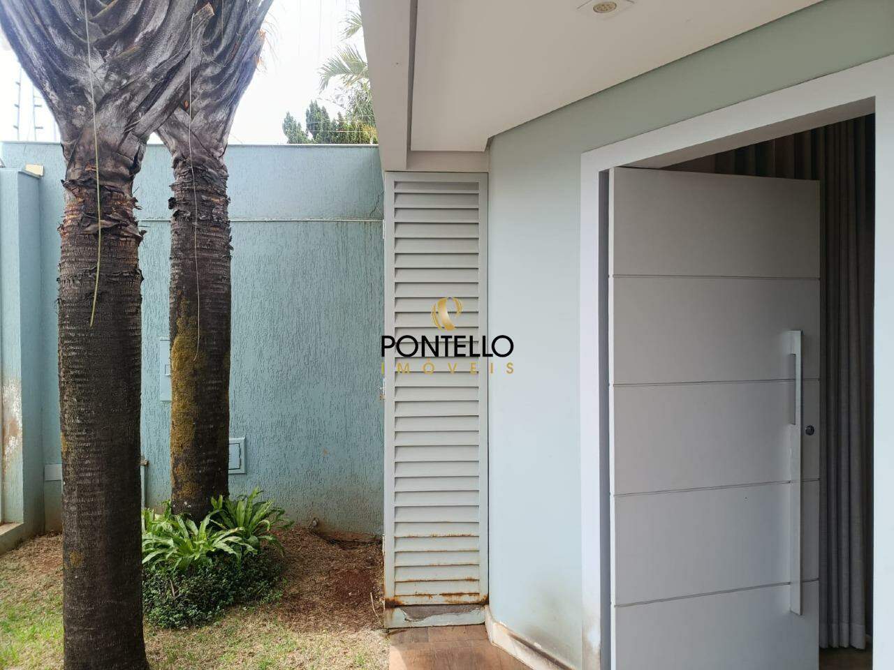 Casa, 4 quartos, 220 m² - Foto 2