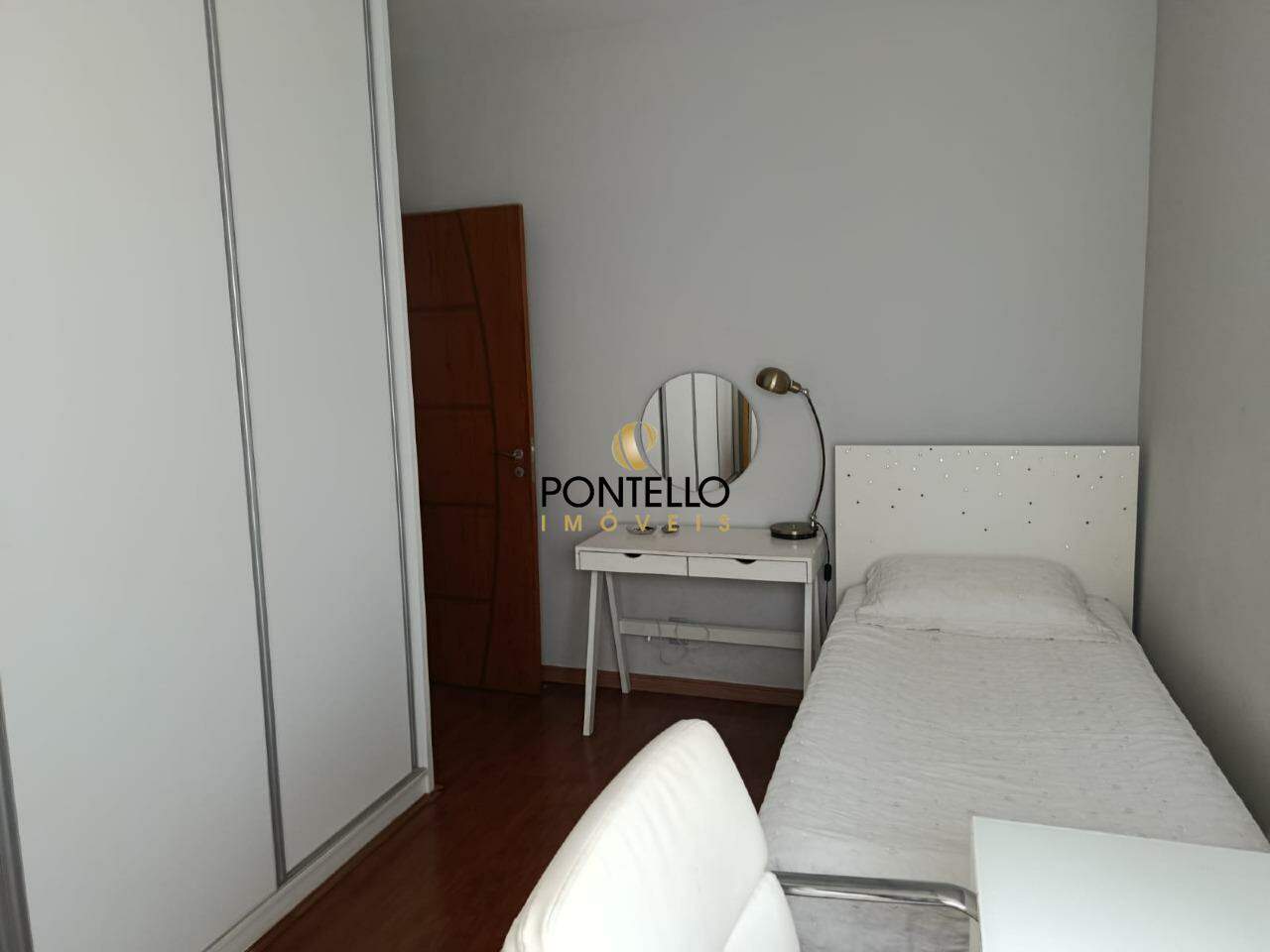 Casa, 4 quartos, 220 m² - Foto 16