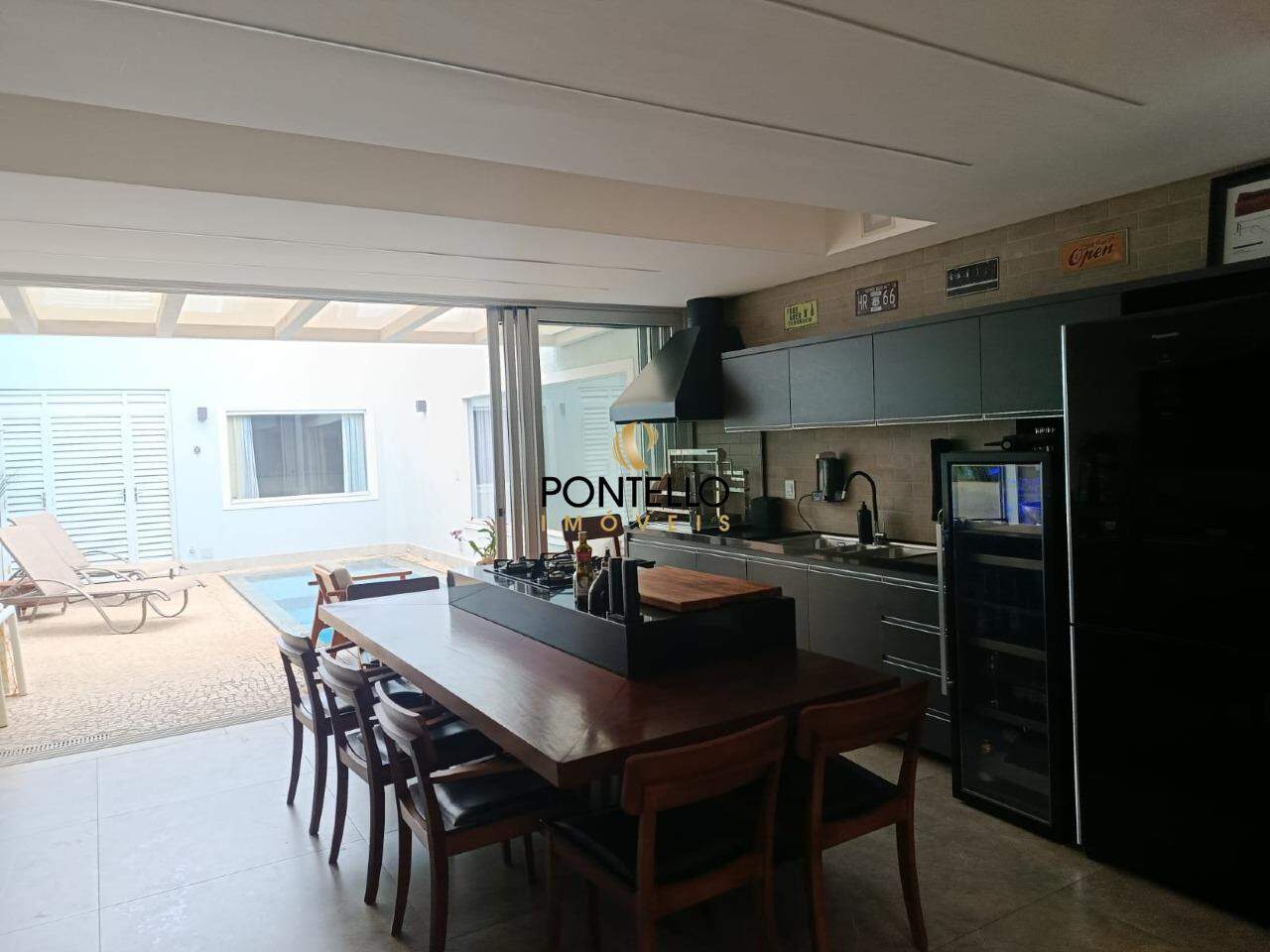 Casa, 4 quartos, 220 m² - Foto 9