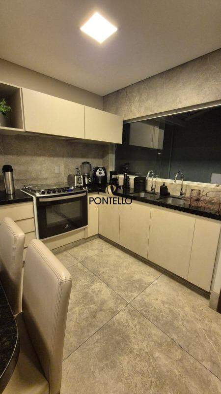 Casa, 4 quartos, 220 m² - Foto 5