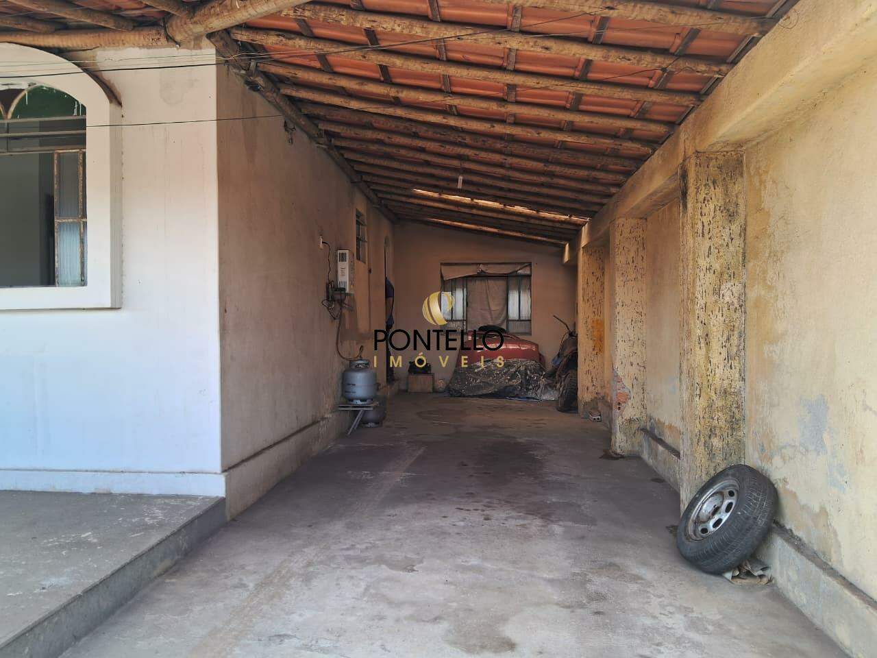Casa, 5 quartos, 175 m² - Foto 2