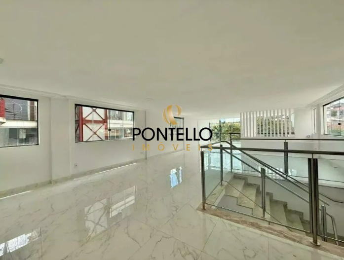 Casa, 4 quartos, 528 m² - Foto 1