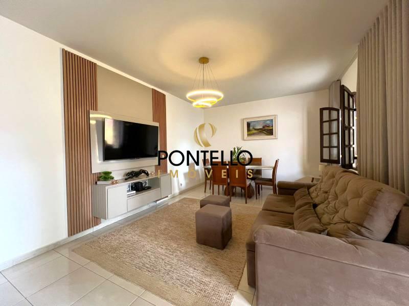 Casa, 6 quartos, 300 m² - Foto 1