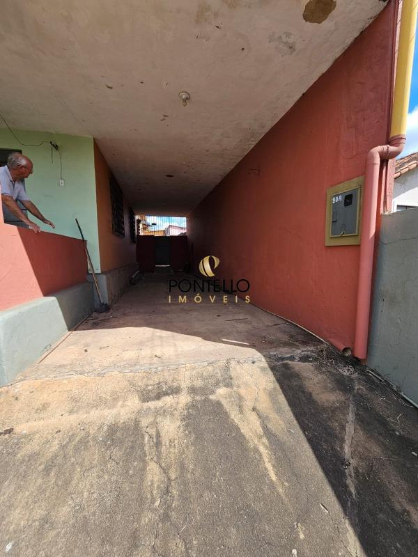 Casa, 4 quartos, 230 m² - Foto 4