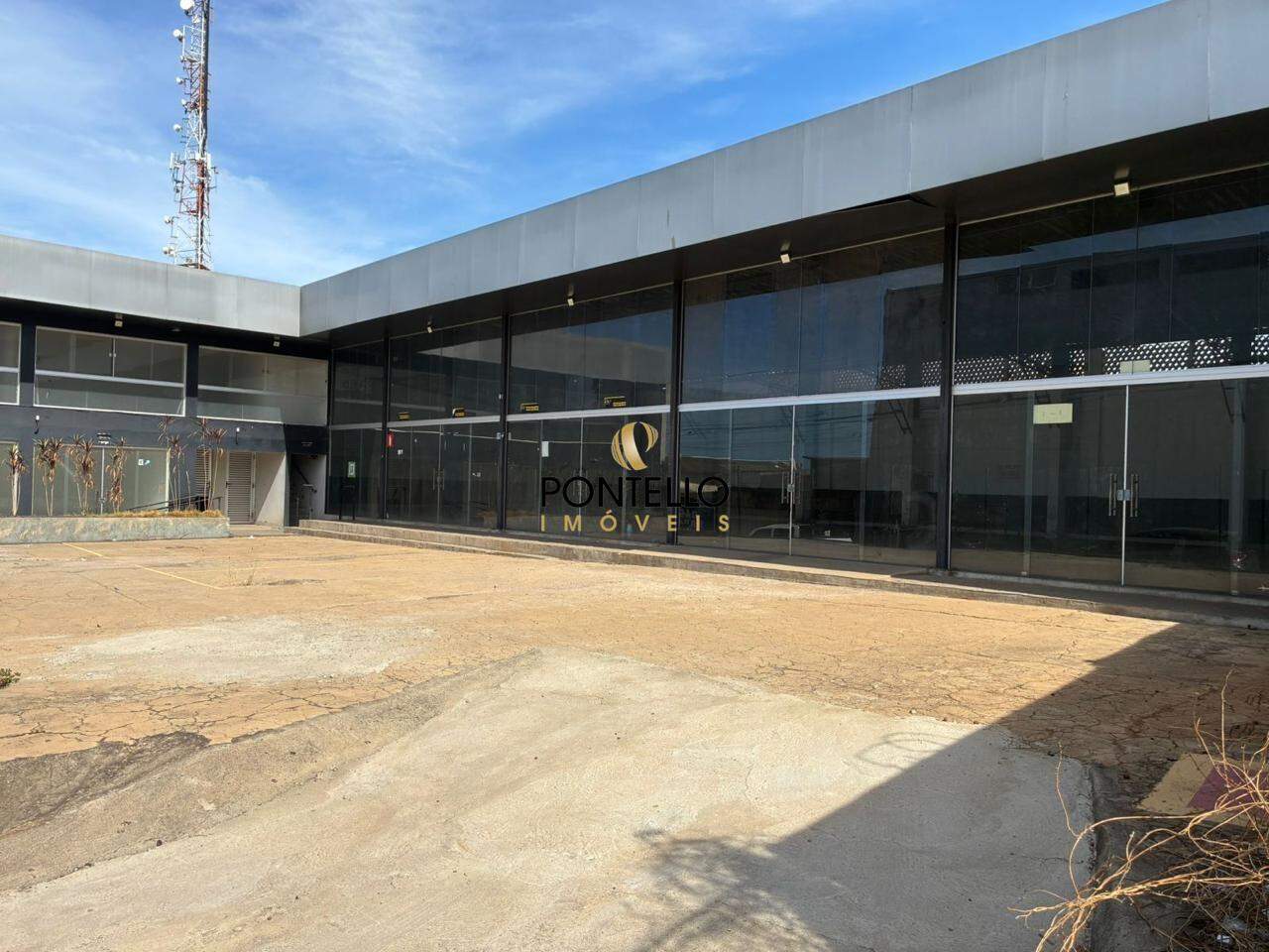 Loja-Salão, 337 m² - Foto 1