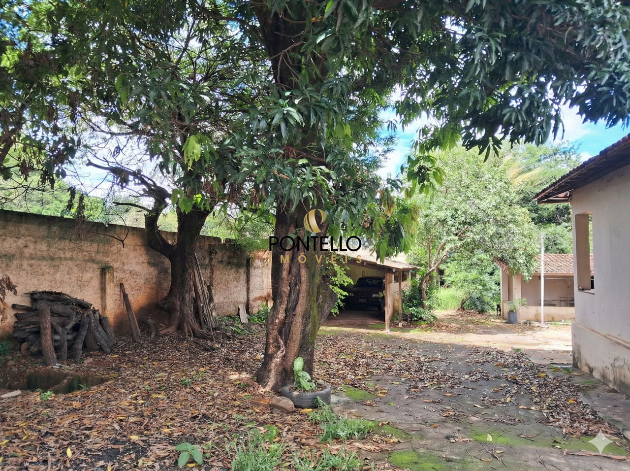 Chácara, 4 quartos, 3457 m² - Foto 1