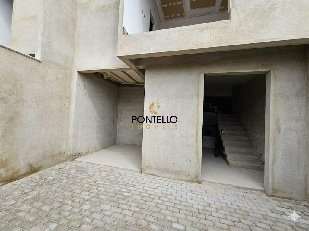 Casa, 3 quartos, 104 m² - Foto 2