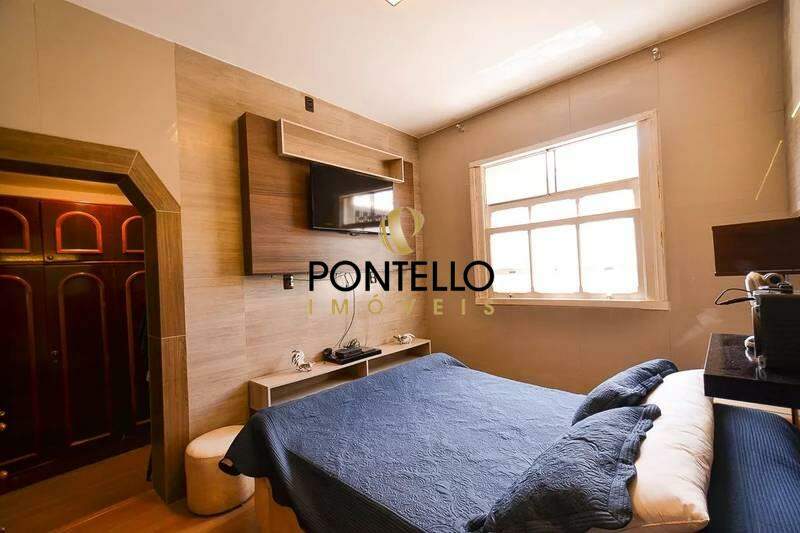 Casa, 6 quartos, 239 m² - Foto 11