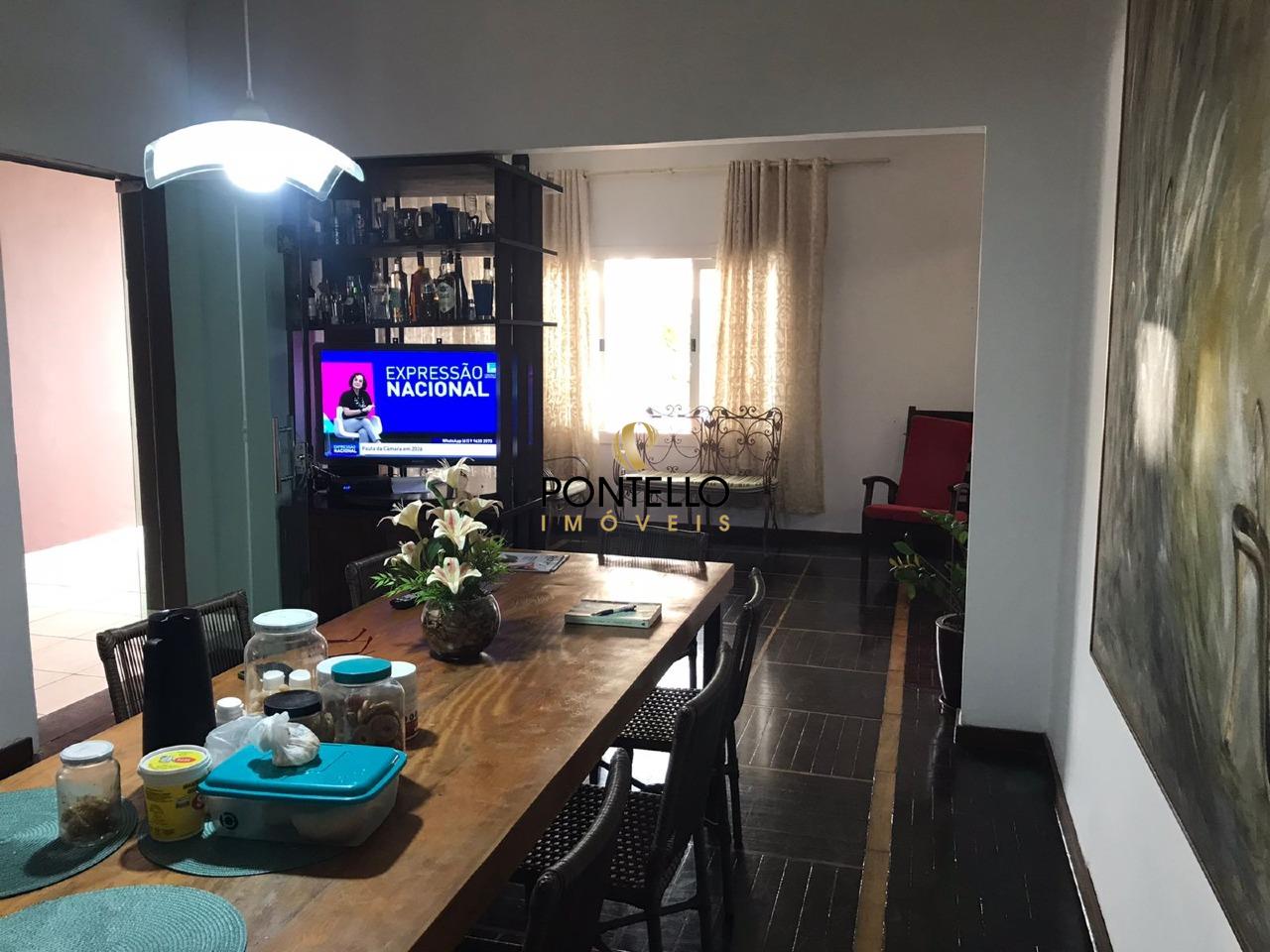 Casa, 3 quartos, 241 m² - Foto 3