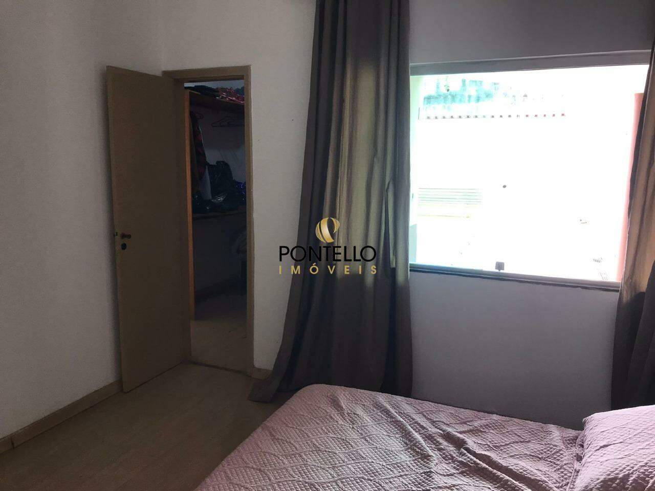Casa, 3 quartos, 241 m² - Foto 9