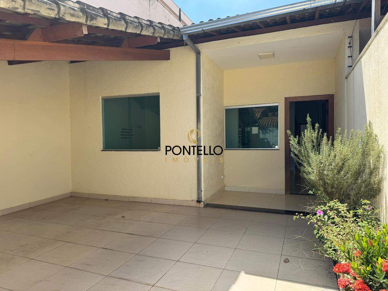 Casa, 3 quartos, 102 m² - Foto 1