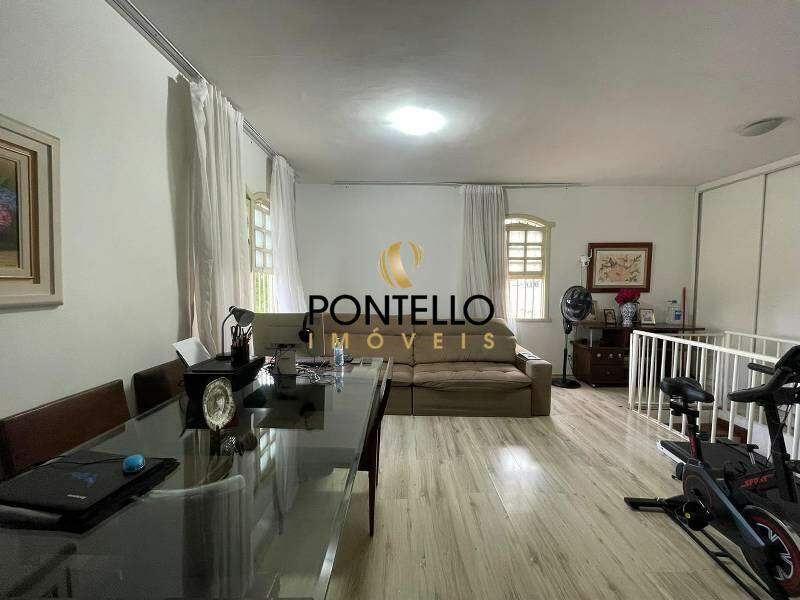 Casa, 5 quartos, 325 m² - Foto 14