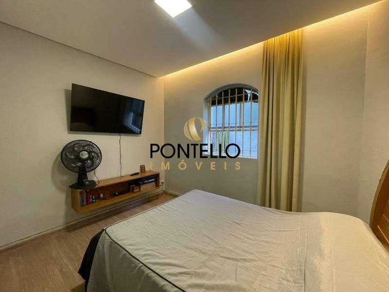 Casa, 5 quartos, 325 m² - Foto 19