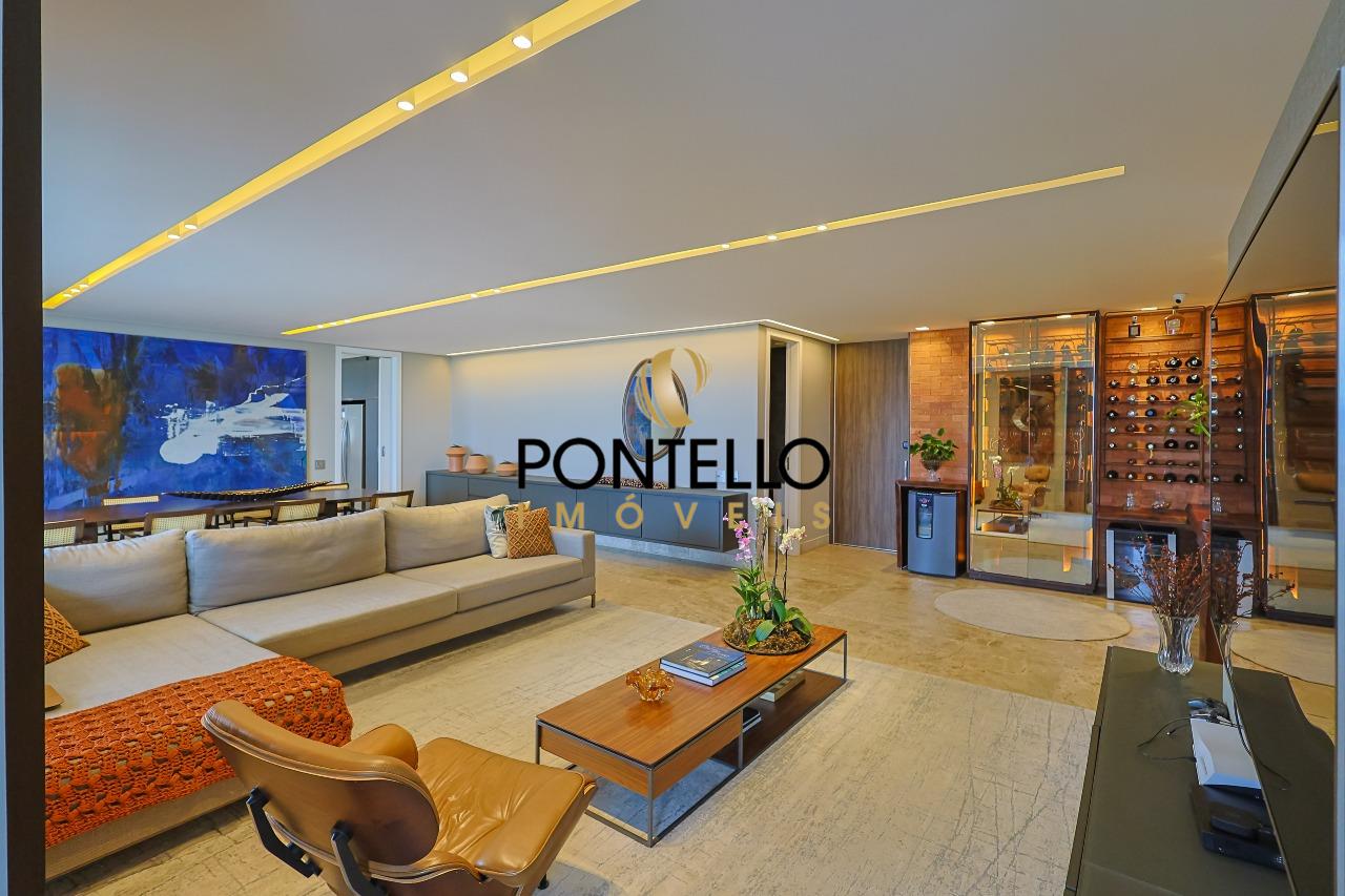 Apartamento, 3 quartos, 245 m² - Foto 1