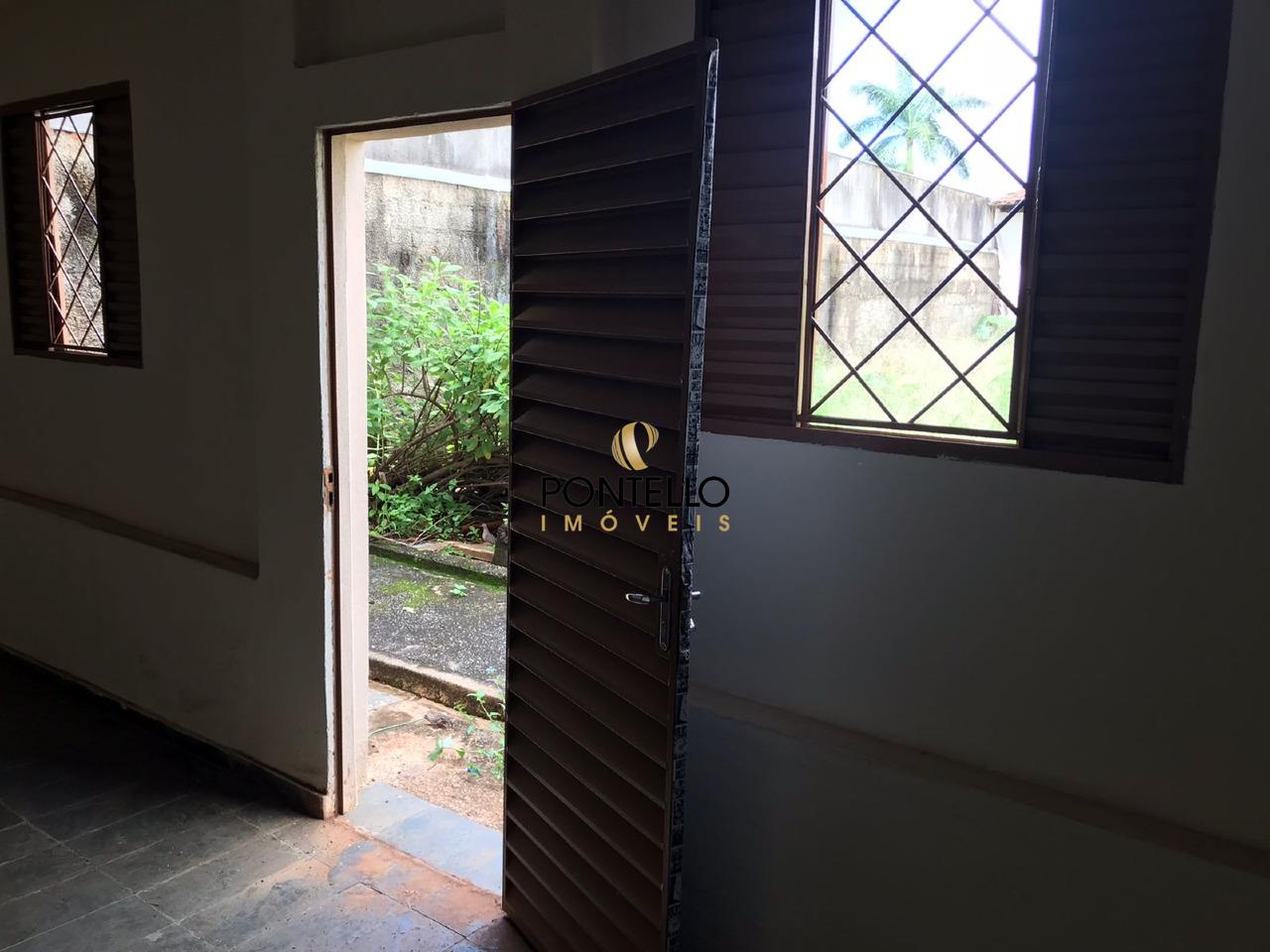 Casa, 6 quartos, 216 m² - Foto 8