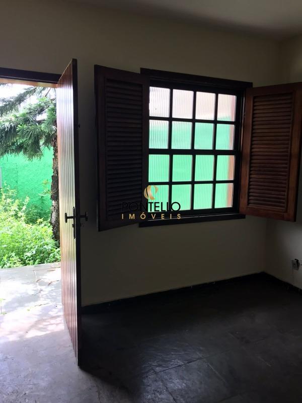 Casa, 6 quartos, 216 m² - Foto 4