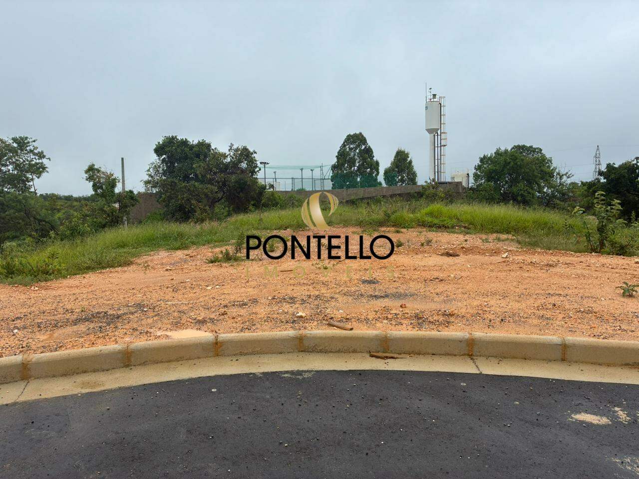 Terreno, 741 m² - Foto 2