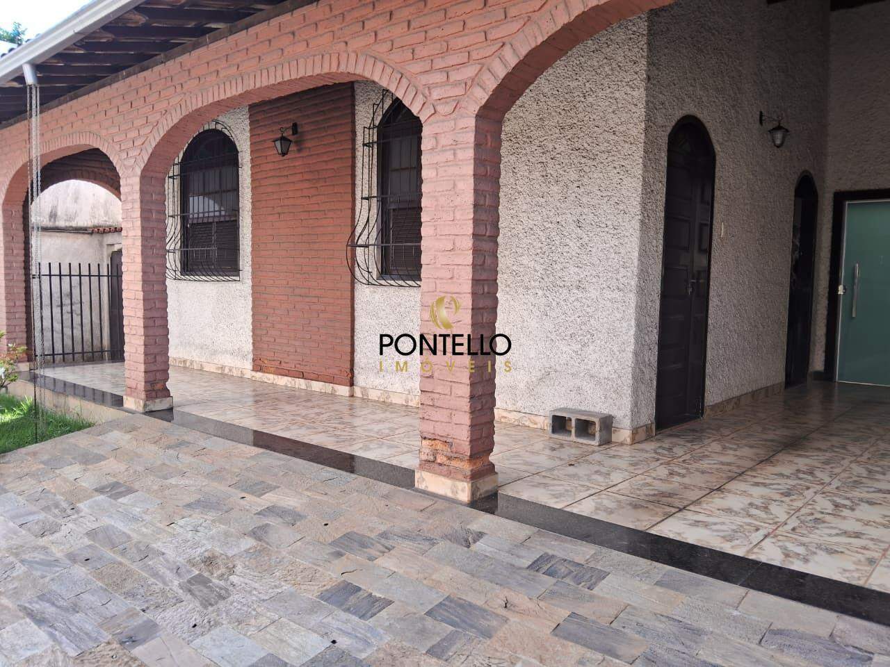 Casa, 3 quartos, 193 m² - Foto 1