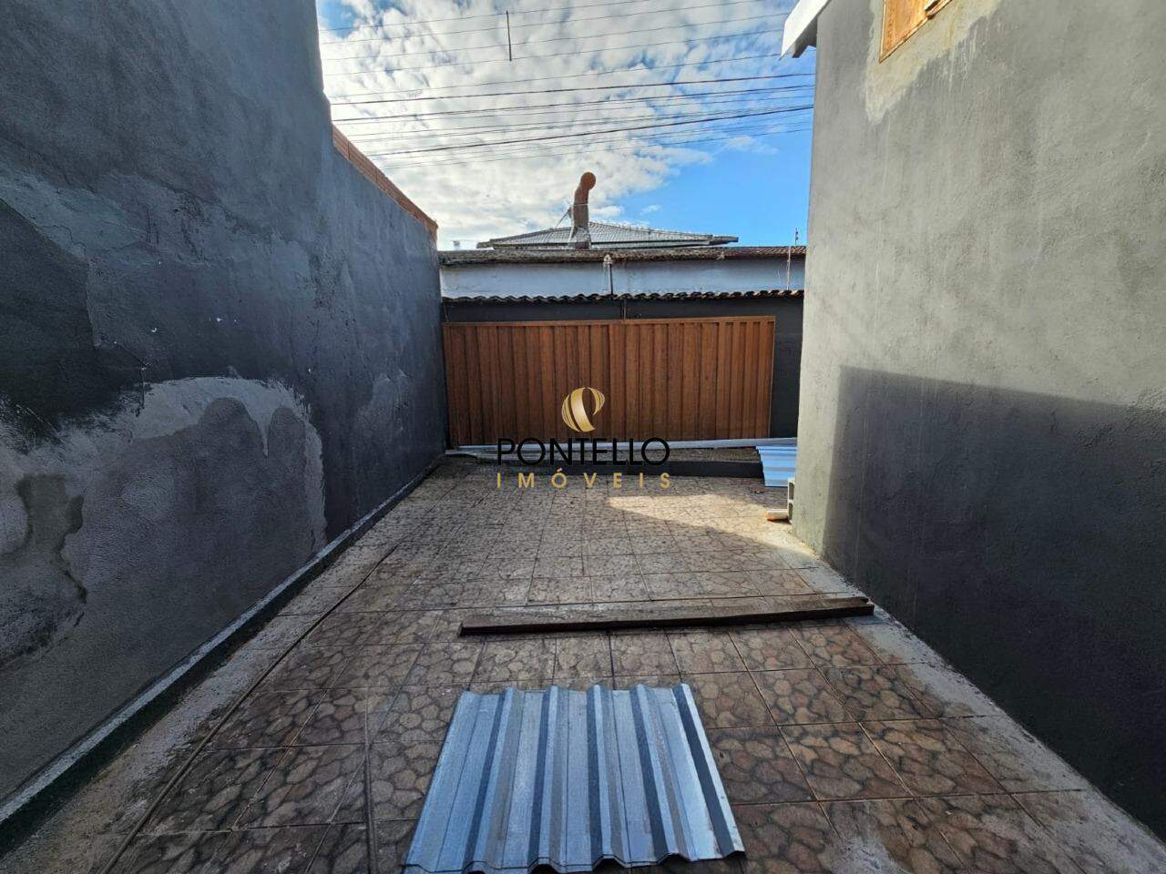 Casa, 1 quarto, 65 m² - Foto 2