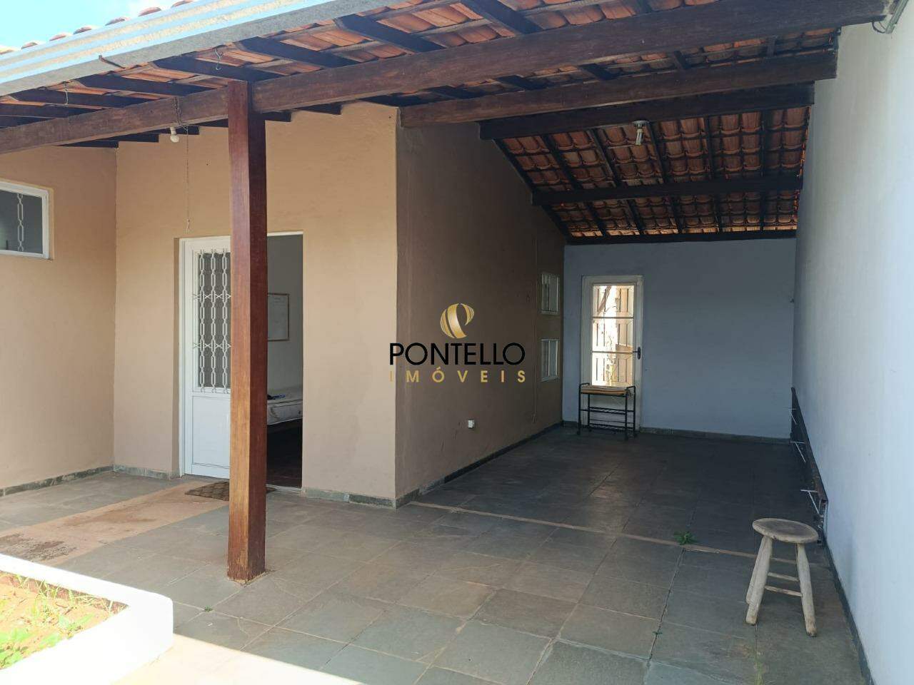 Casa, 3 quartos, 121 m² - Foto 2