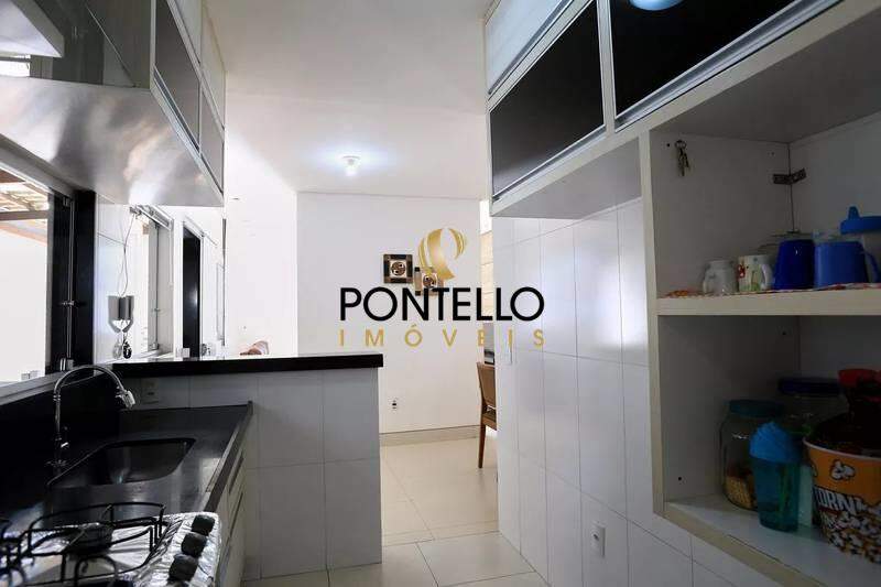 Casa, 3 quartos, 217 m² - Foto 10