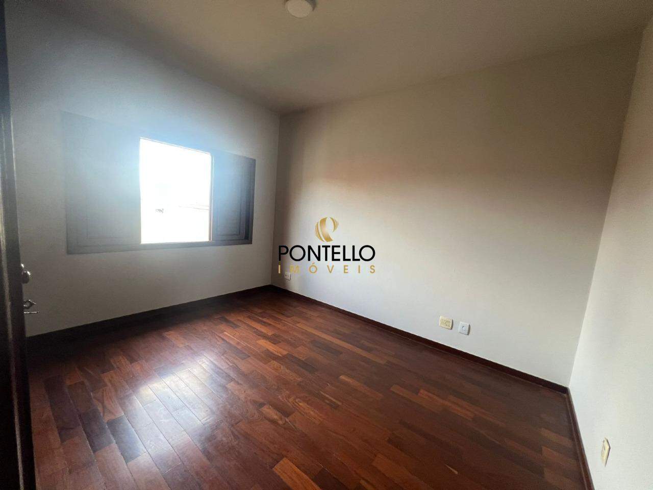 Casa, 4 quartos, 297 m² - Foto 13