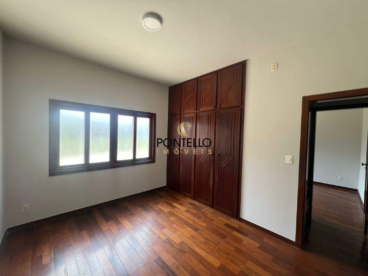 Casa, 4 quartos, 297 m² - Foto 10