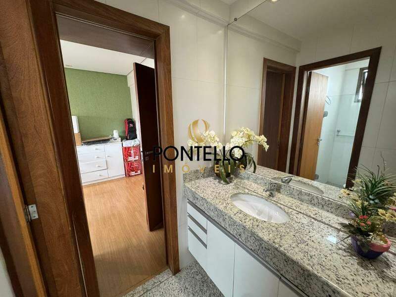 Apartamento, 4 quartos, 198 m² - Foto 12