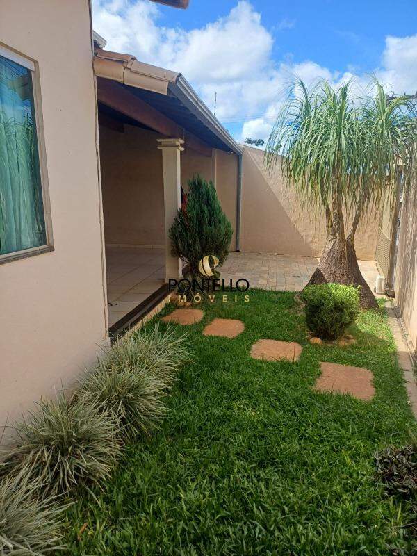 Casa, 3 quartos, 159 m² - Foto 1