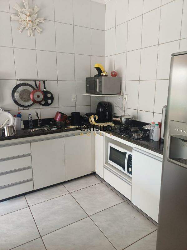 Casa, 3 quartos, 159 m² - Foto 8