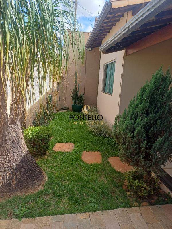 Casa, 3 quartos, 159 m² - Foto 2