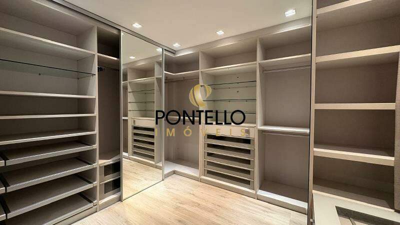 Cobertura, 3 quartos, 251 m² - Foto 19