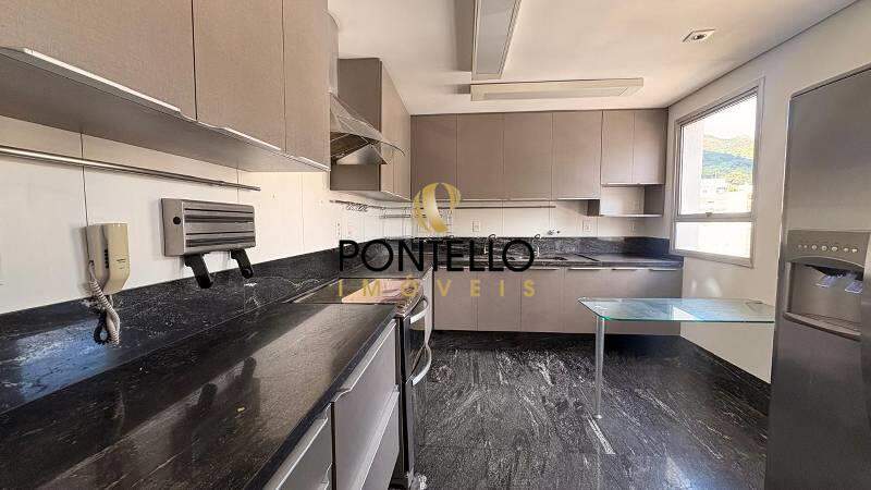 Cobertura, 3 quartos, 251 m² - Foto 24