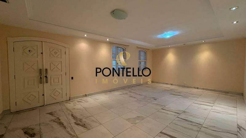 Casa, 4 quartos, 304 m² - Foto 1