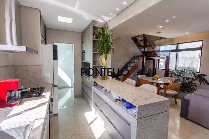 Cobertura, 3 quartos, 210 m² - Foto 12