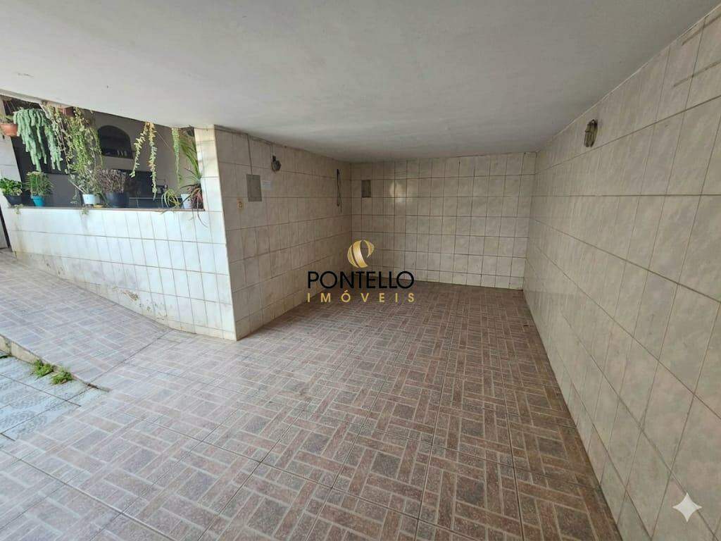 Casa, 3 quartos, 218 m² - Foto 18