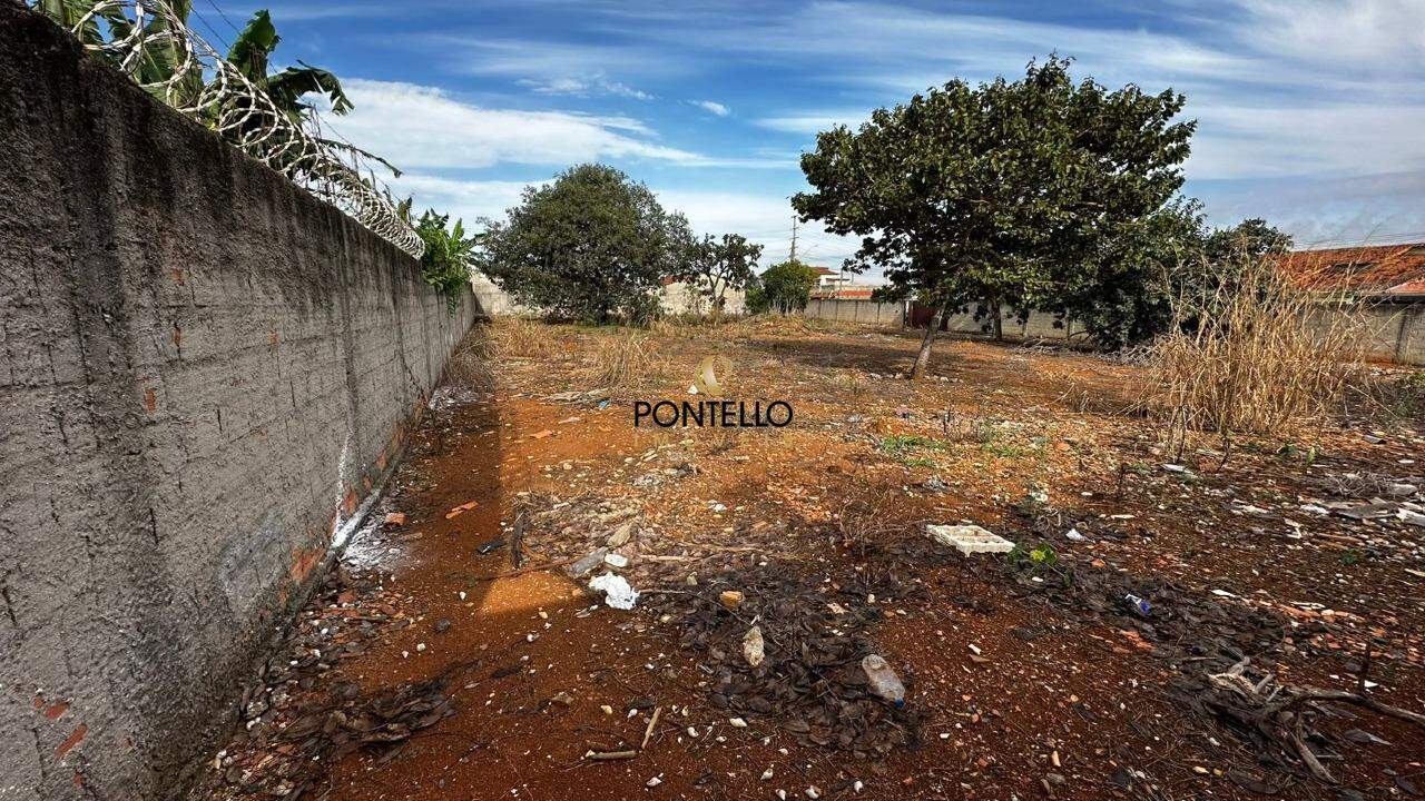 Terreno, 1800 m² - Foto 1