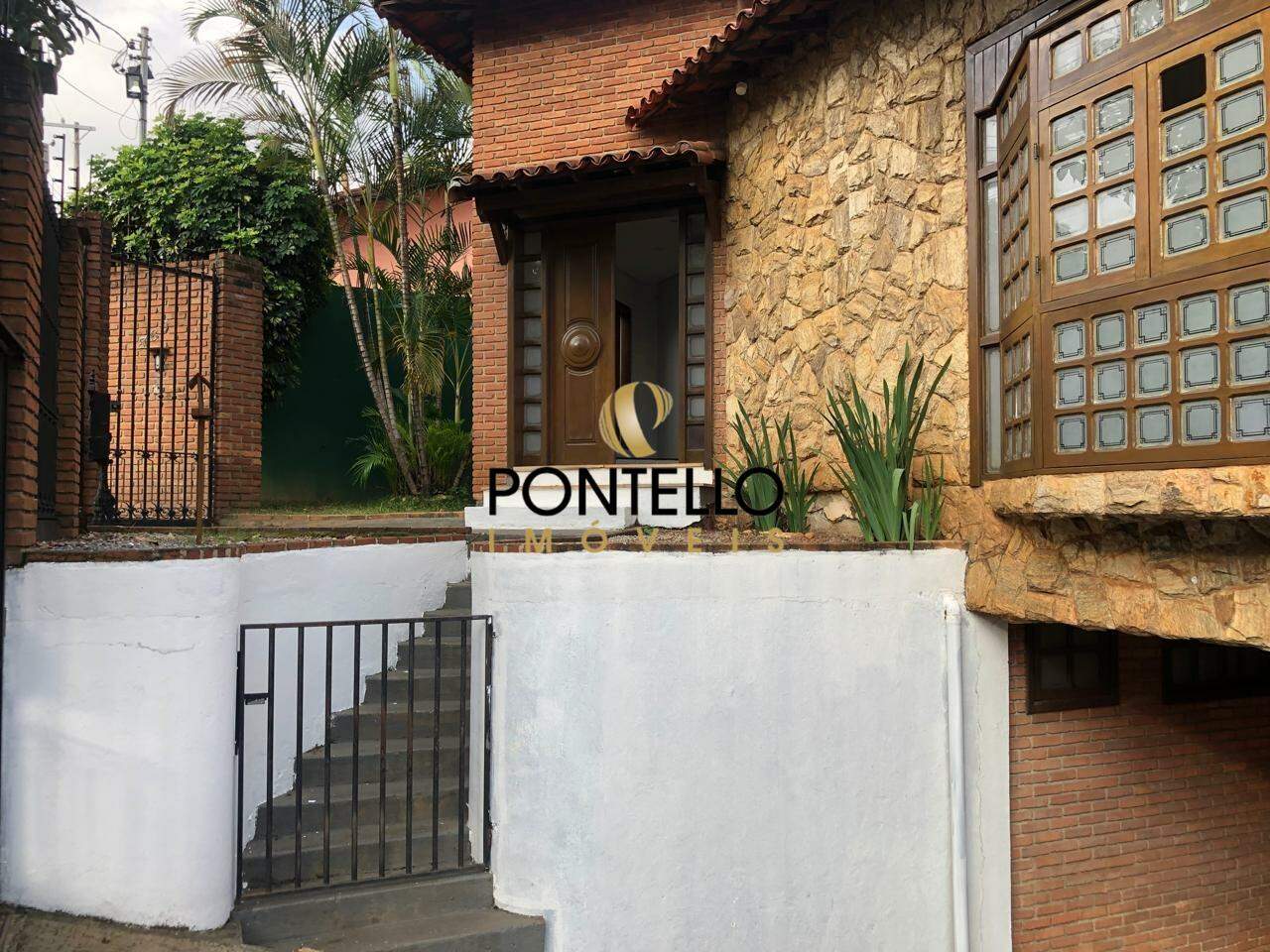 Casa, 4 quartos, 325 m² - Foto 1