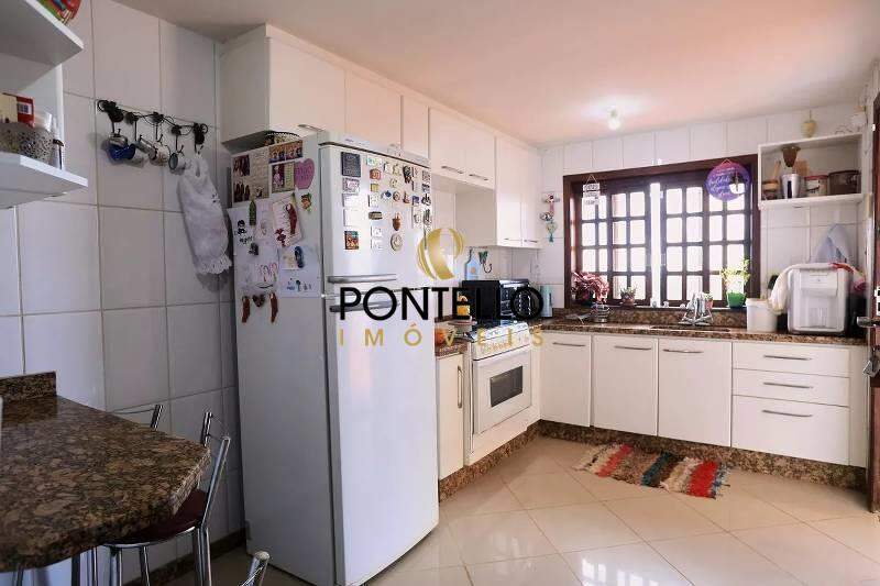 Casa, 4 quartos, 320 m² - Foto 13