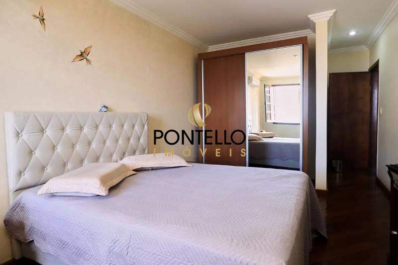 Casa, 4 quartos, 320 m² - Foto 18