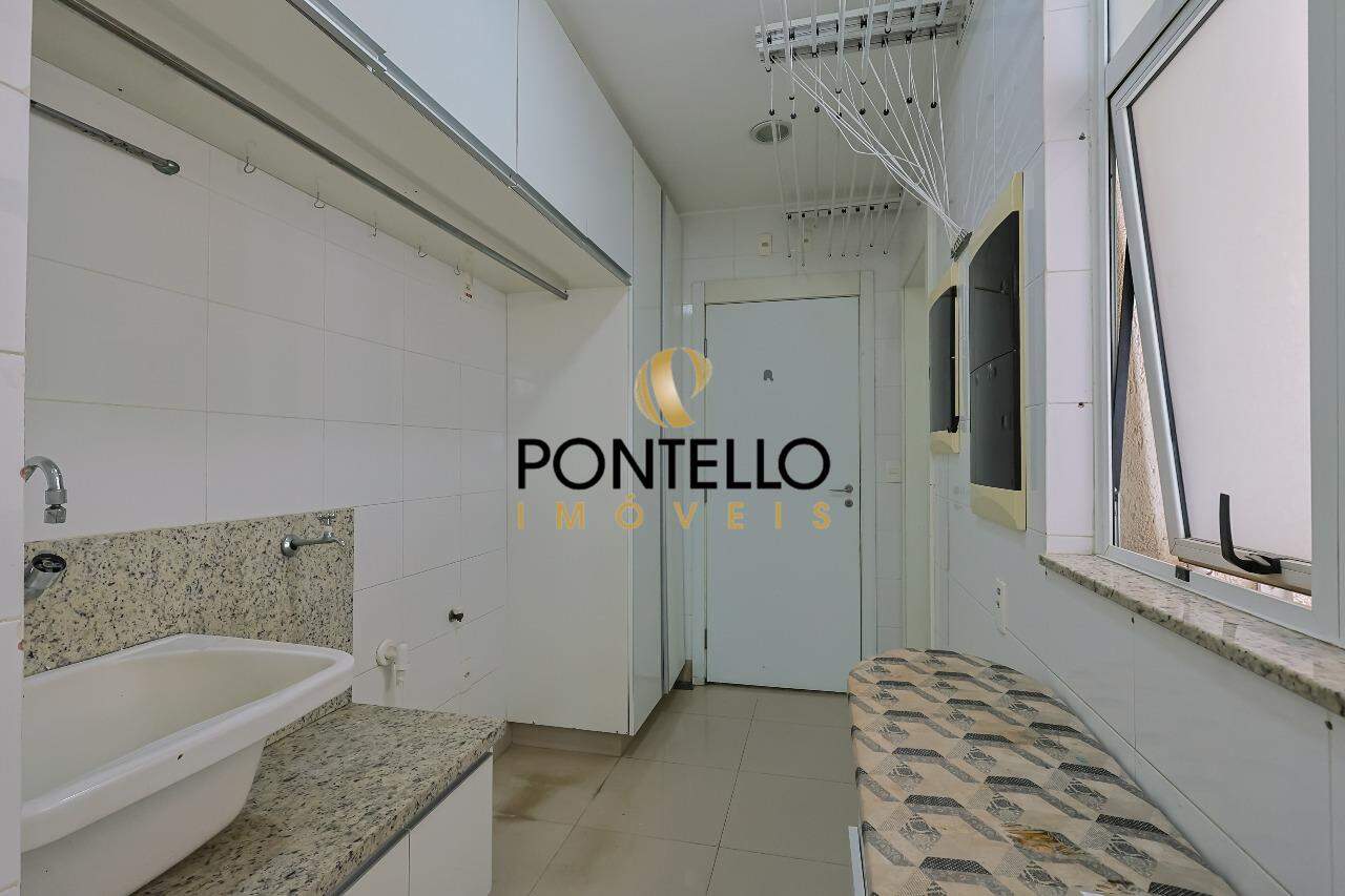 Apartamento, 3 quartos, 156 m² - Foto 2