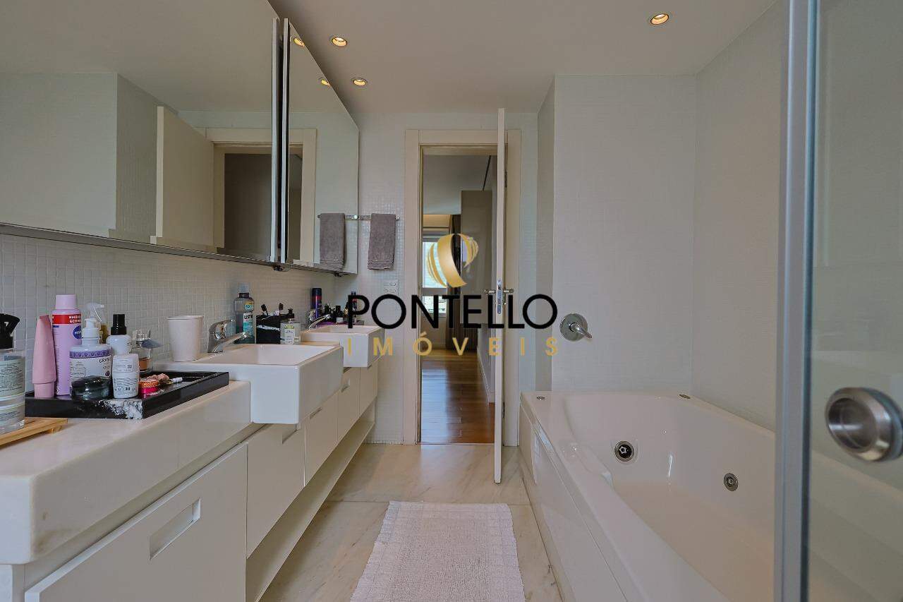 Apartamento, 3 quartos, 190 m² - Foto 5