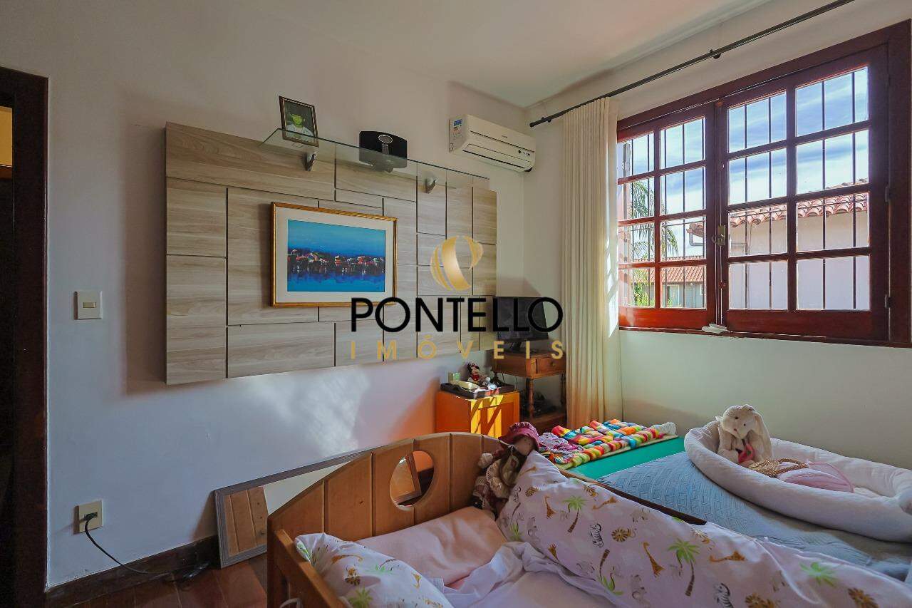 Casa, 5 quartos, 364 m² - Foto 4
