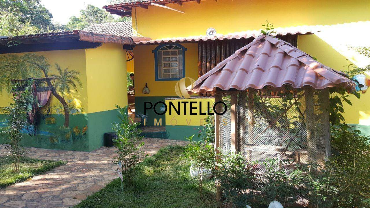 Sítio, 5 quartos, 1000 m² - Foto 1